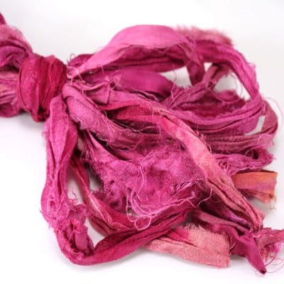 Ruban de soie de sari rose pour couture, bijoux, artisanat, art textile