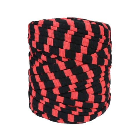 Trapilho, trapillo, tshirt yarn, bobine, pelote, rayé rouge et noir